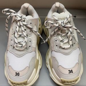 Balenciaga Triple S
